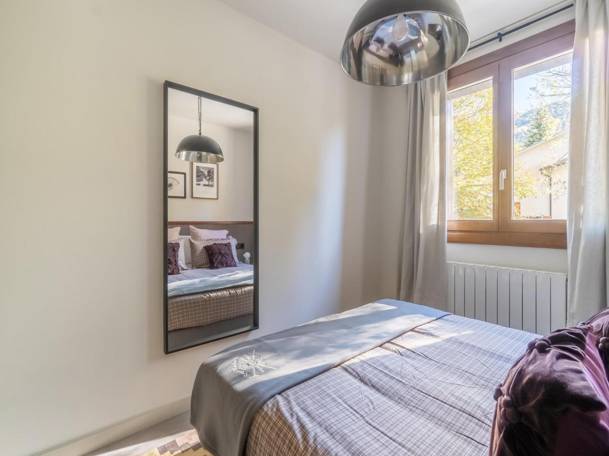 Natusliving Benasque E Apartment Luaran gambar